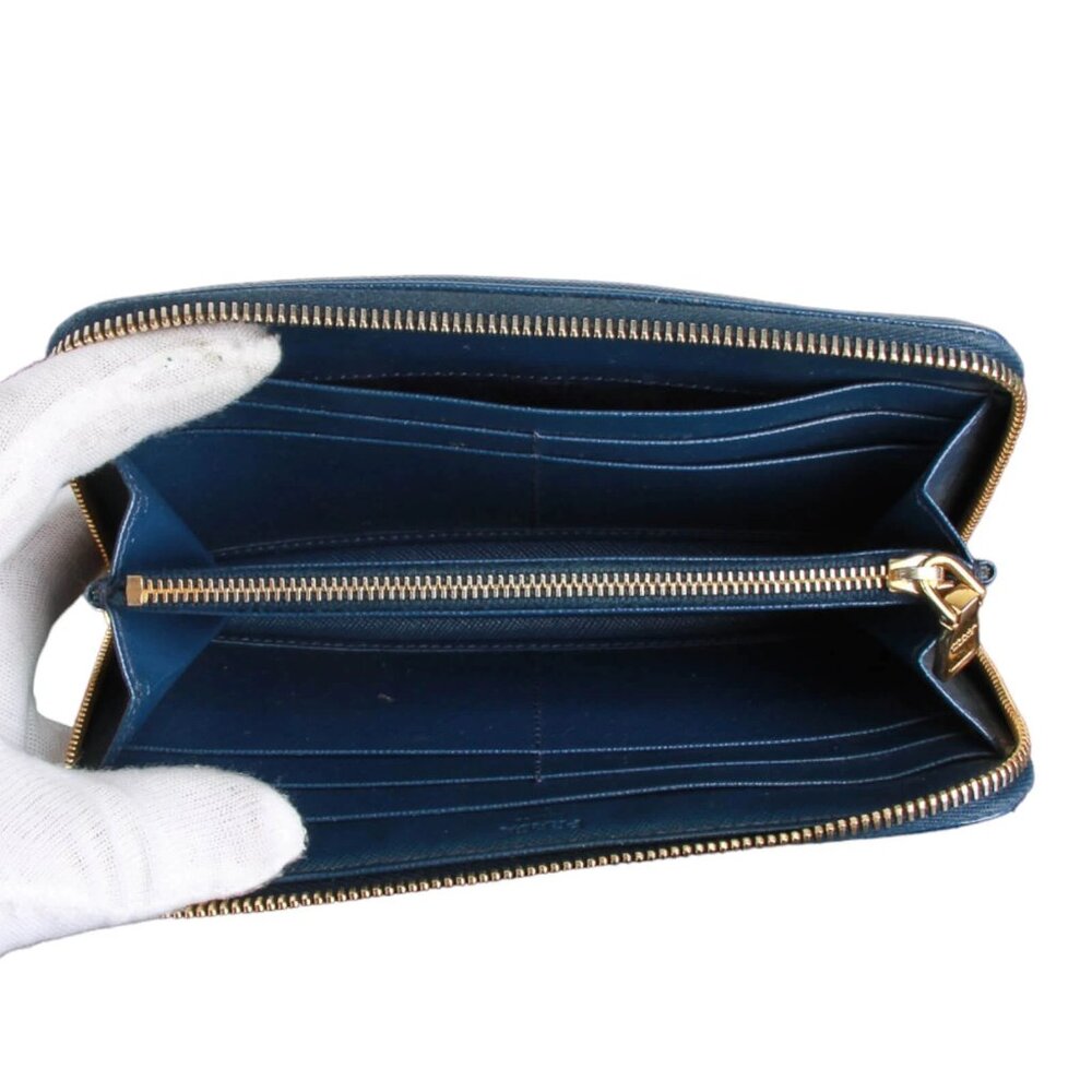 Authentic Prada Saffiano Blue leather zip around wallet - Picture 12 of 16
